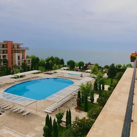 Apartment Flat At Prestige Fort Beach *